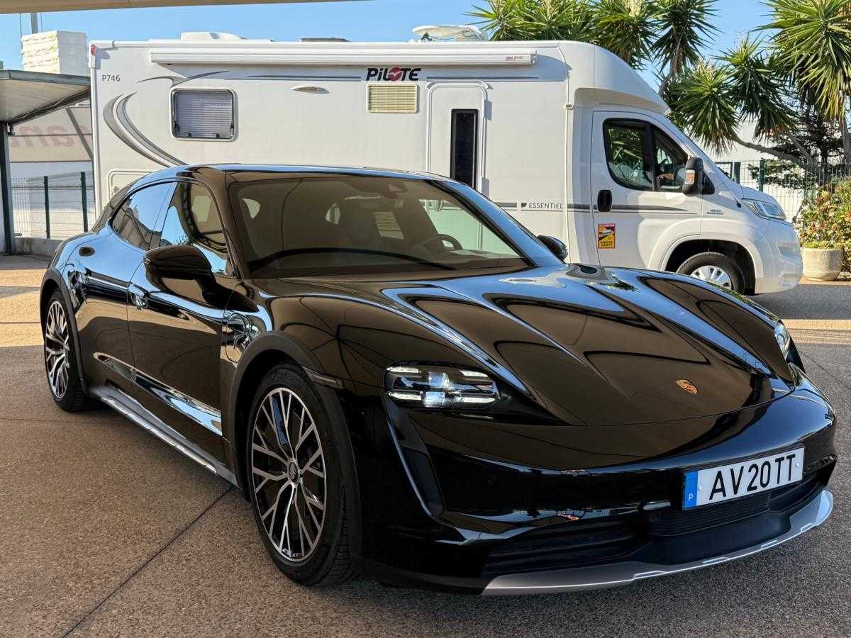porsche-taycan-2022-eletrico-0cc