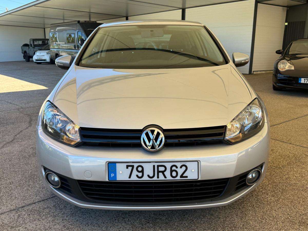 volkswagen-golf-2010-diesel-1598cc