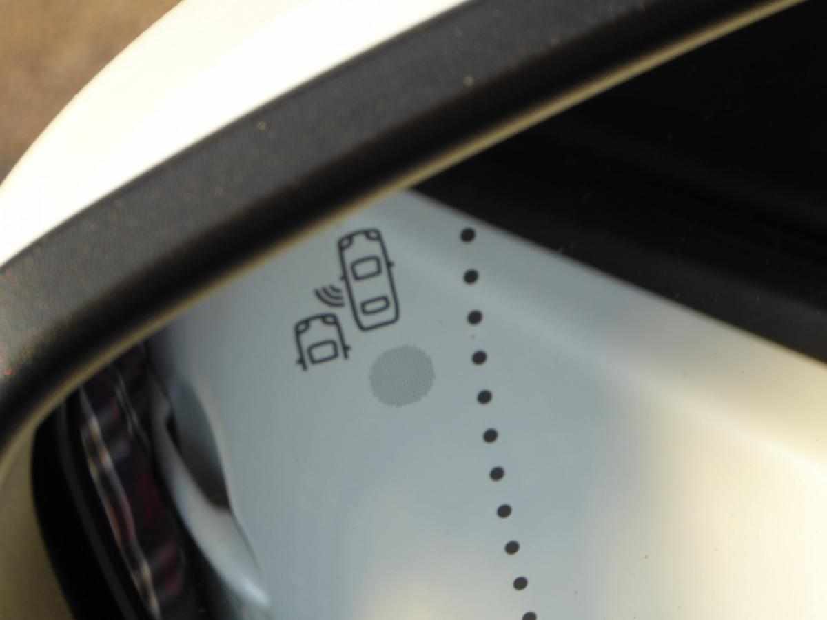 renault-zoe-2020-eletrico-0cc