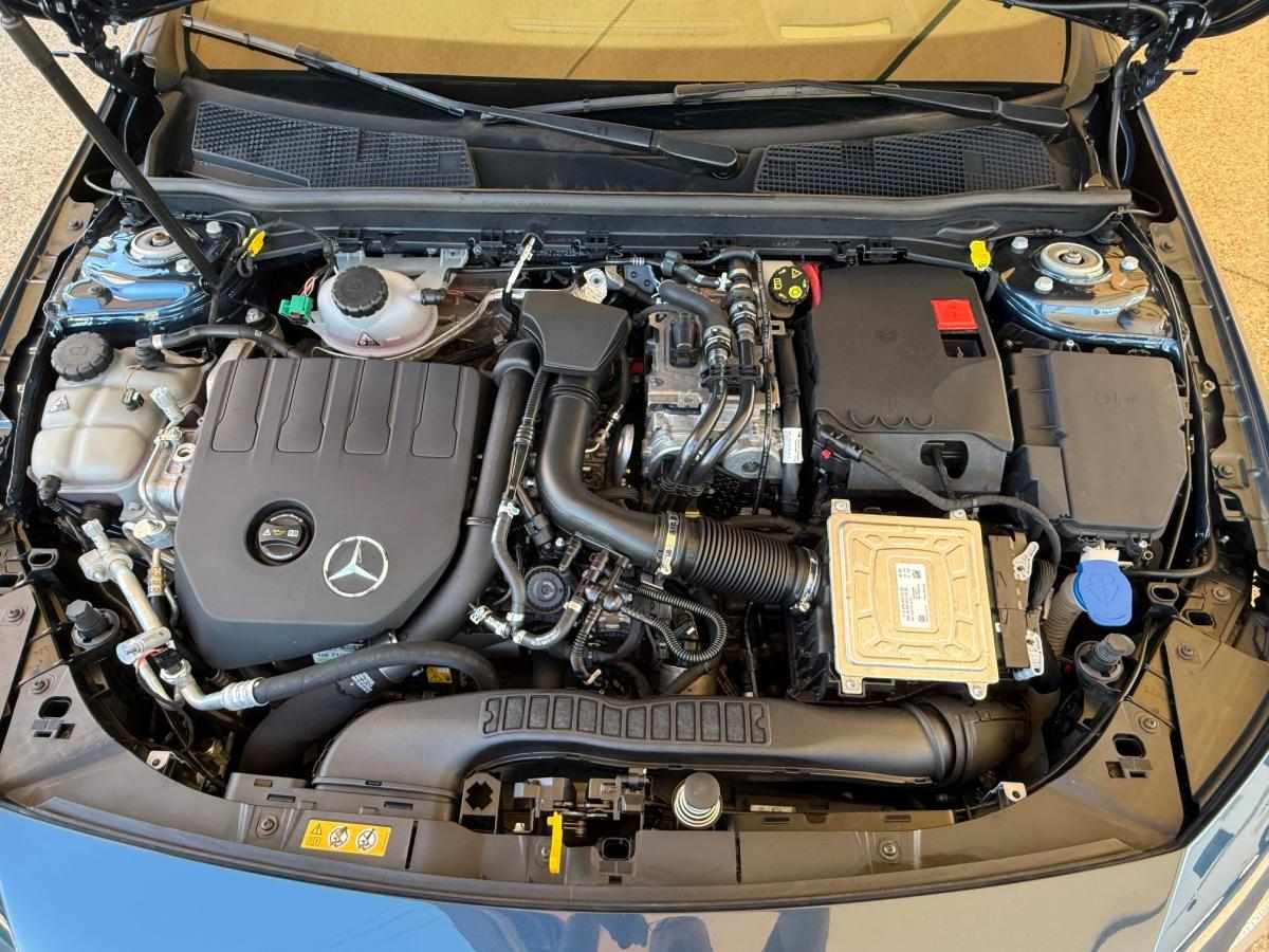 mercedes-benz-classe-a-2020-hibrido-a-gasolina-1332cc
