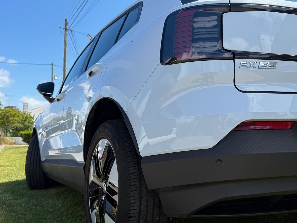 volvo-ex30-2025-eletrico-0cc