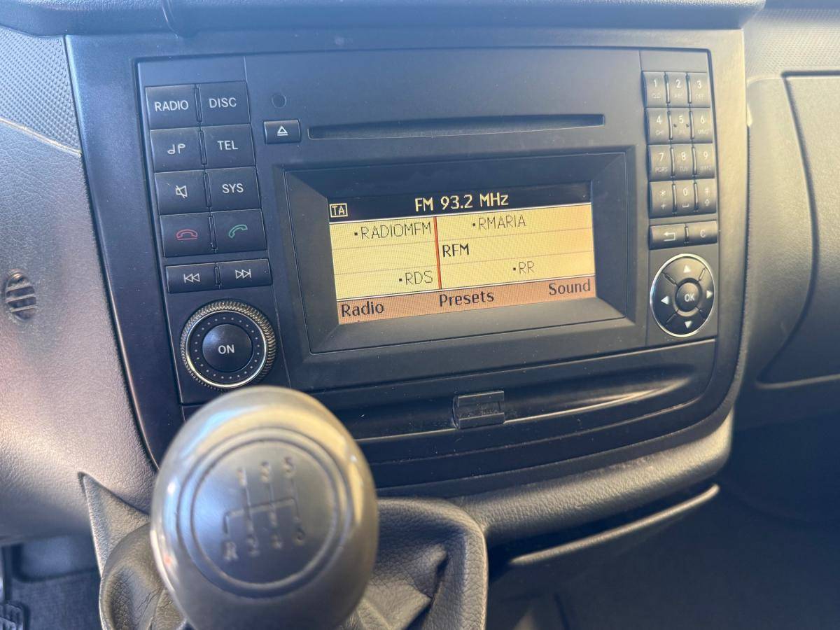 mercedes-benz-vito-2010-diesel-2143cc