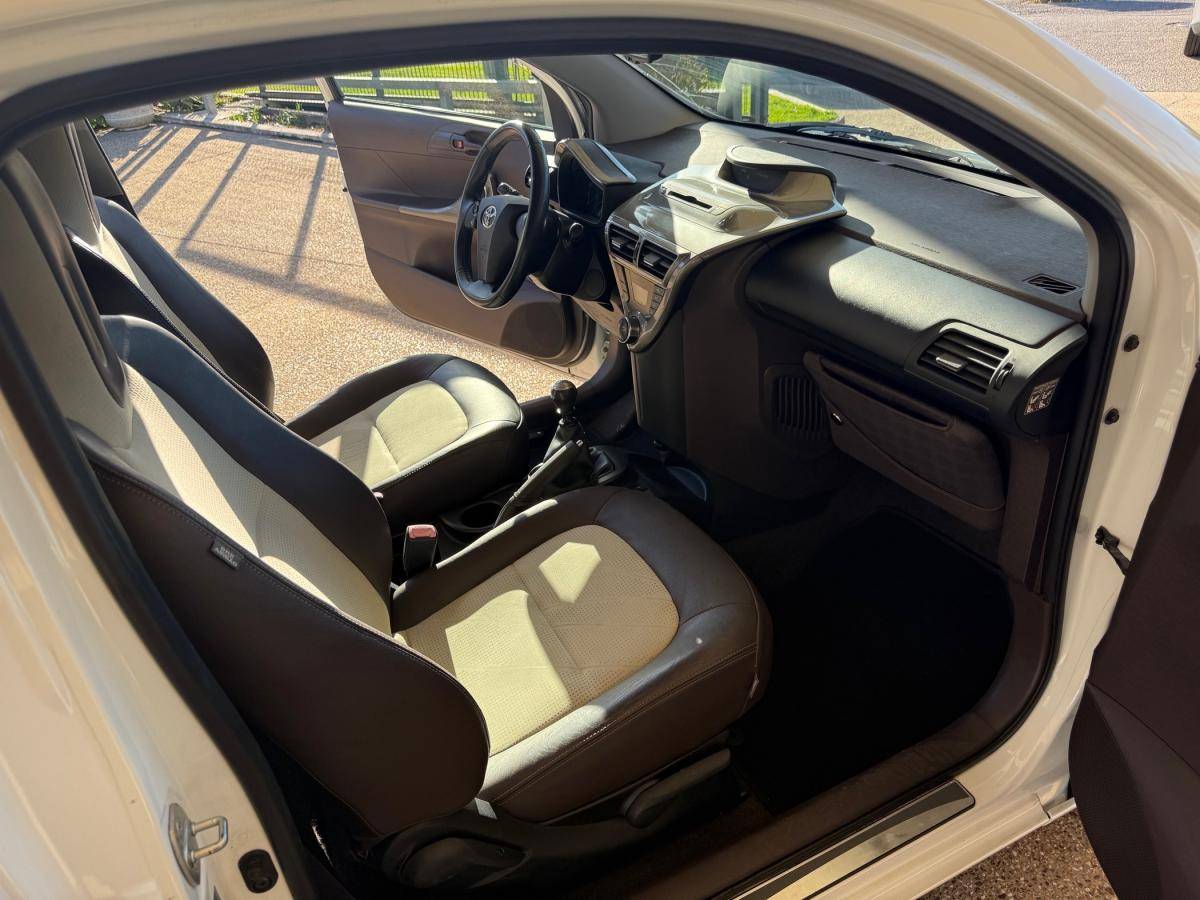 toyota-iq-2009-gasolina-998cc