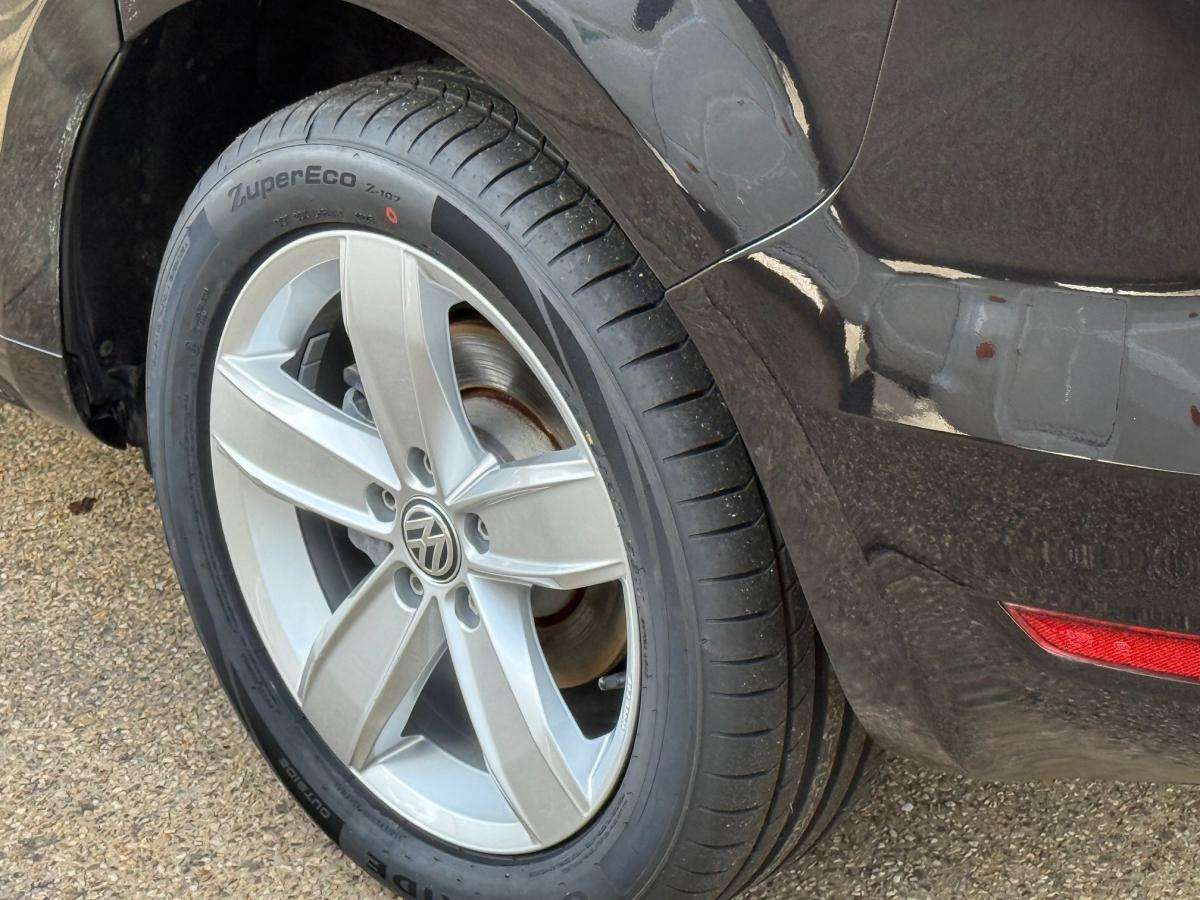 volkswagen-sharan-2011-diesel-1968cc