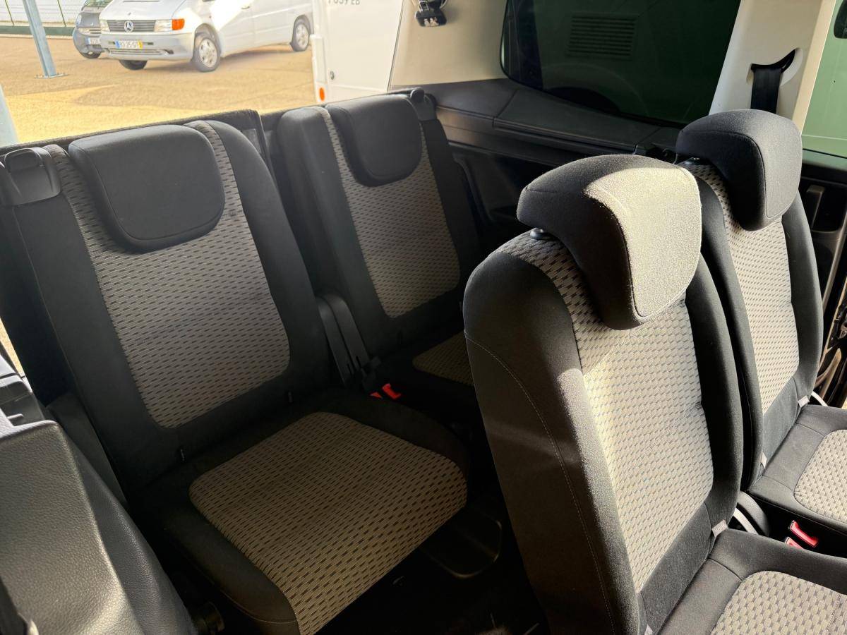 volkswagen-sharan-2011-diesel-1968cc