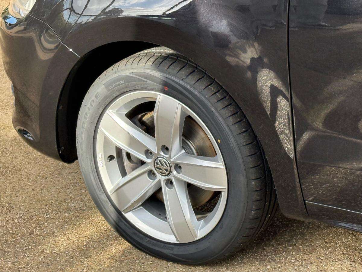 volkswagen-sharan-2011-diesel-1968cc