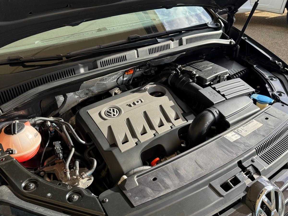volkswagen-sharan-2011-diesel-1968cc