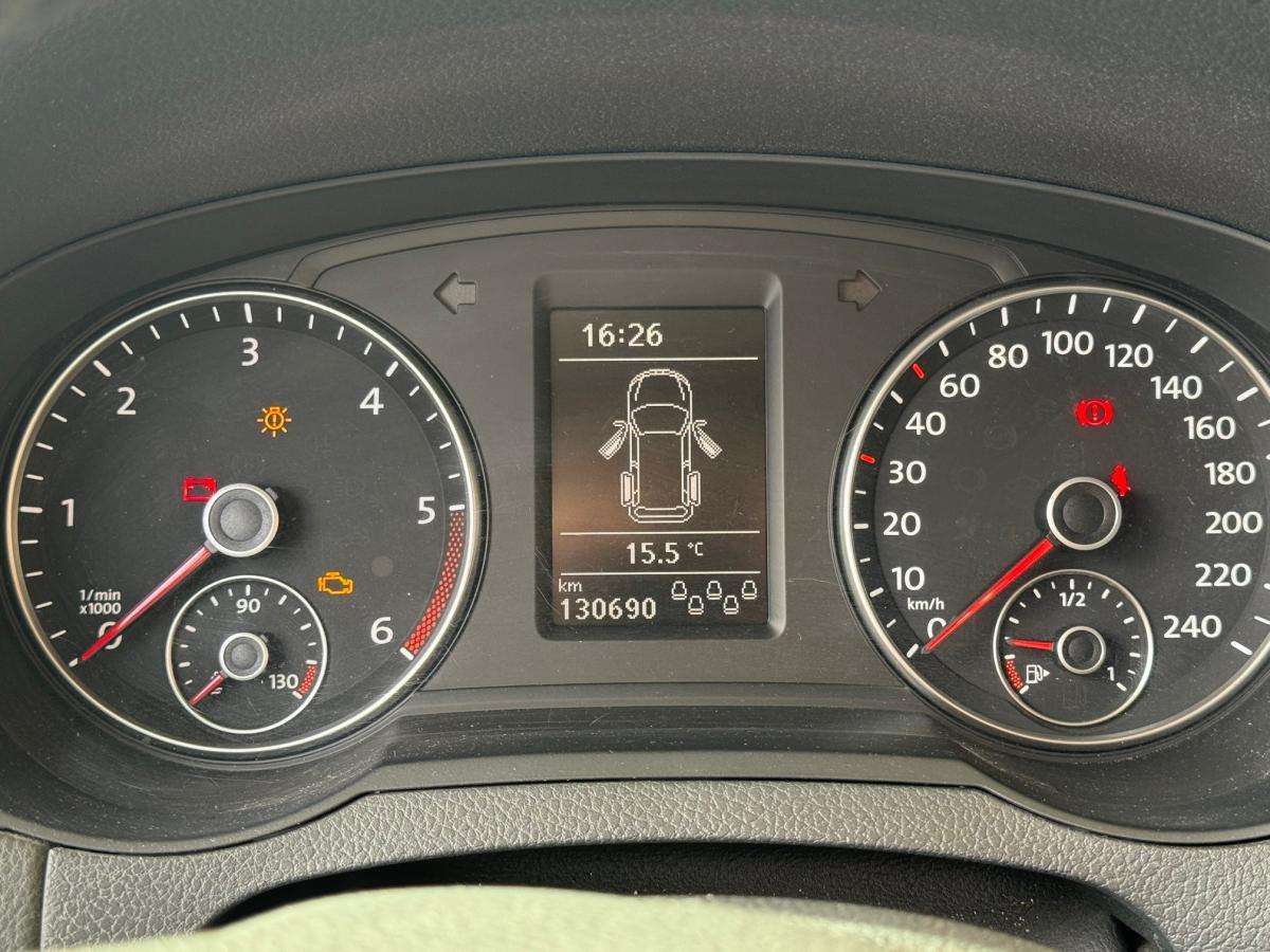 volkswagen-sharan-2011-diesel-1968cc