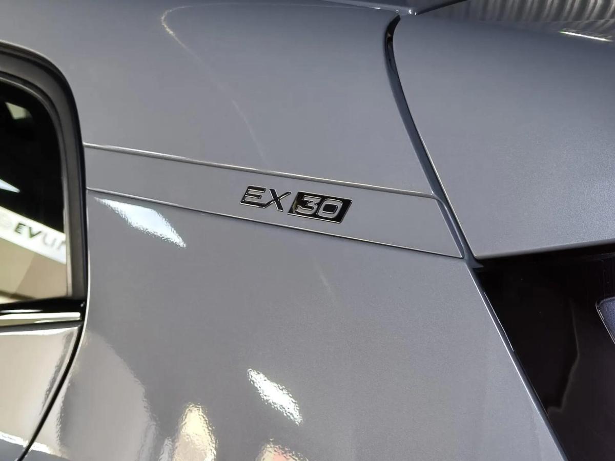volvo-ex30-2024-eletrico-0cc
