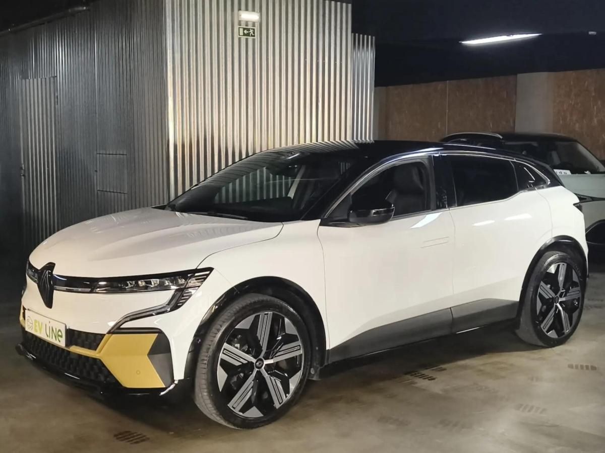 renault-megane-e-tech-2023-eletrico-0cc