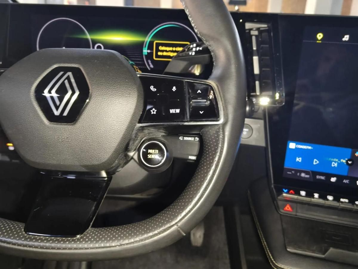 renault-megane-e-tech-2023-eletrico-0cc