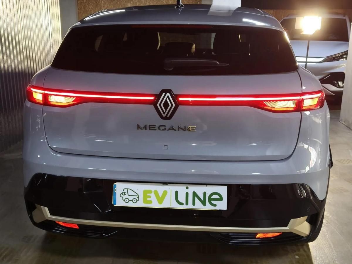 renault-megane-e-tech-2022-eletrico-0cc