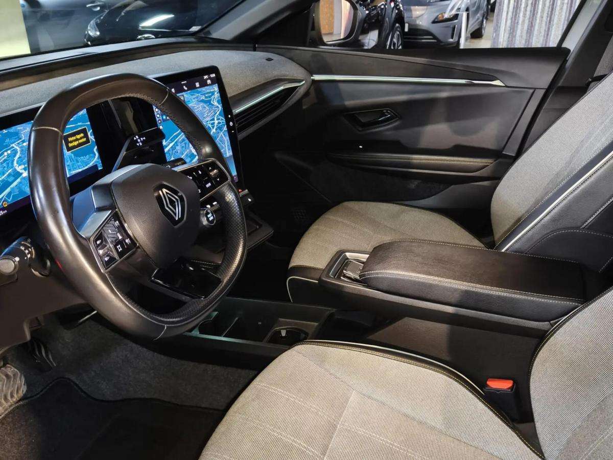 renault-megane-e-tech-2022-eletrico-0cc