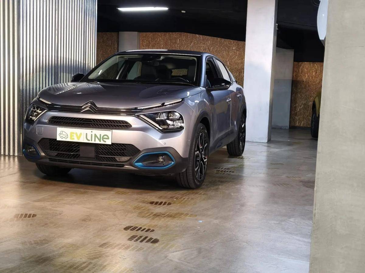 citroen-e-c4-2022-eletrico-0cc