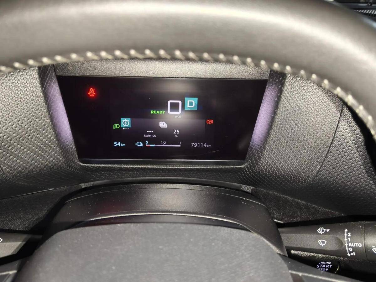 citroen-e-c4-2022-eletrico-0cc