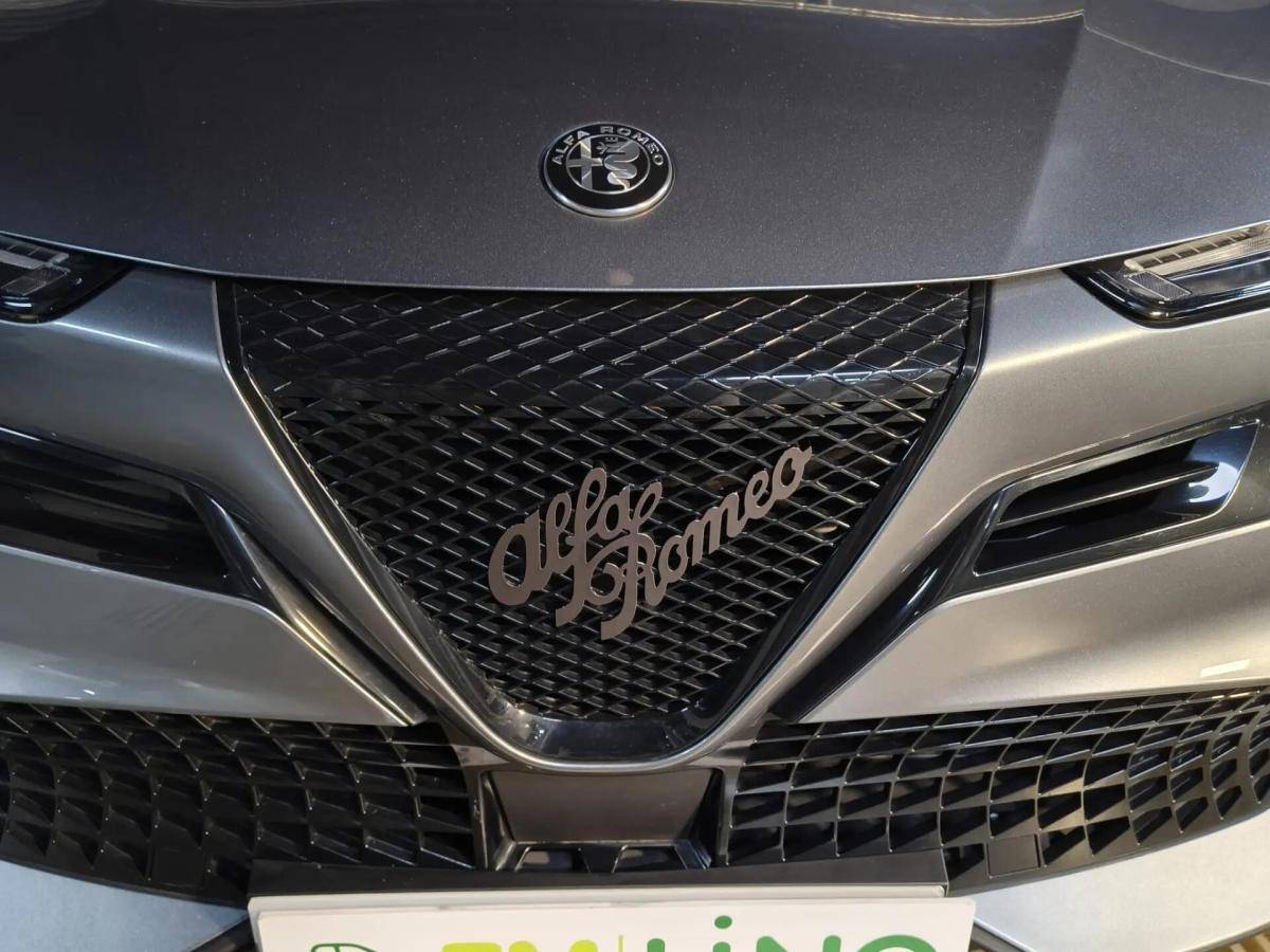 alfa-romeo-junior-2025-eletrico-0cc