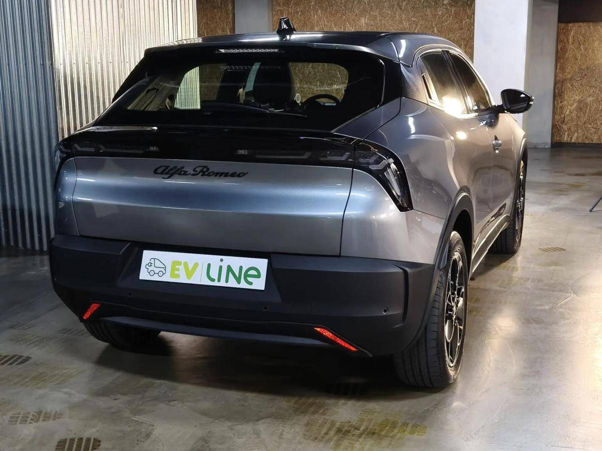 alfa-romeo-junior-2025-eletrico-0cc