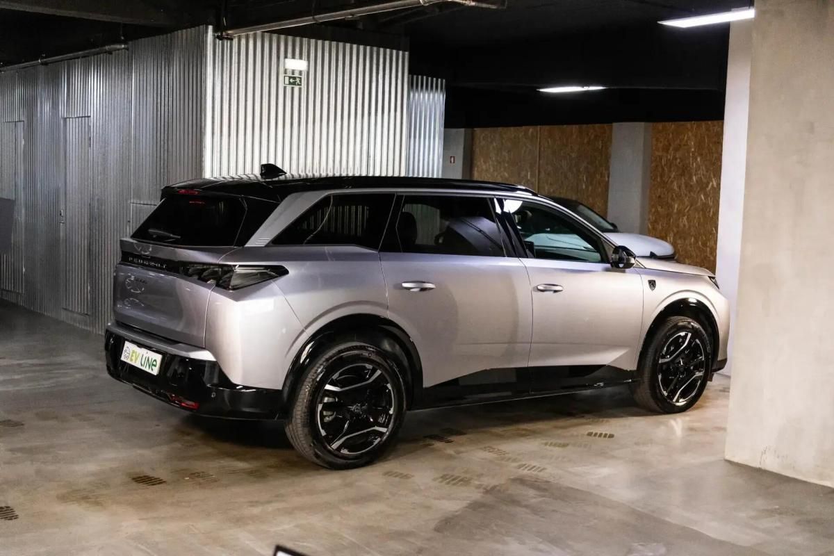 peugeot-5008-2025-eletrico-0cc