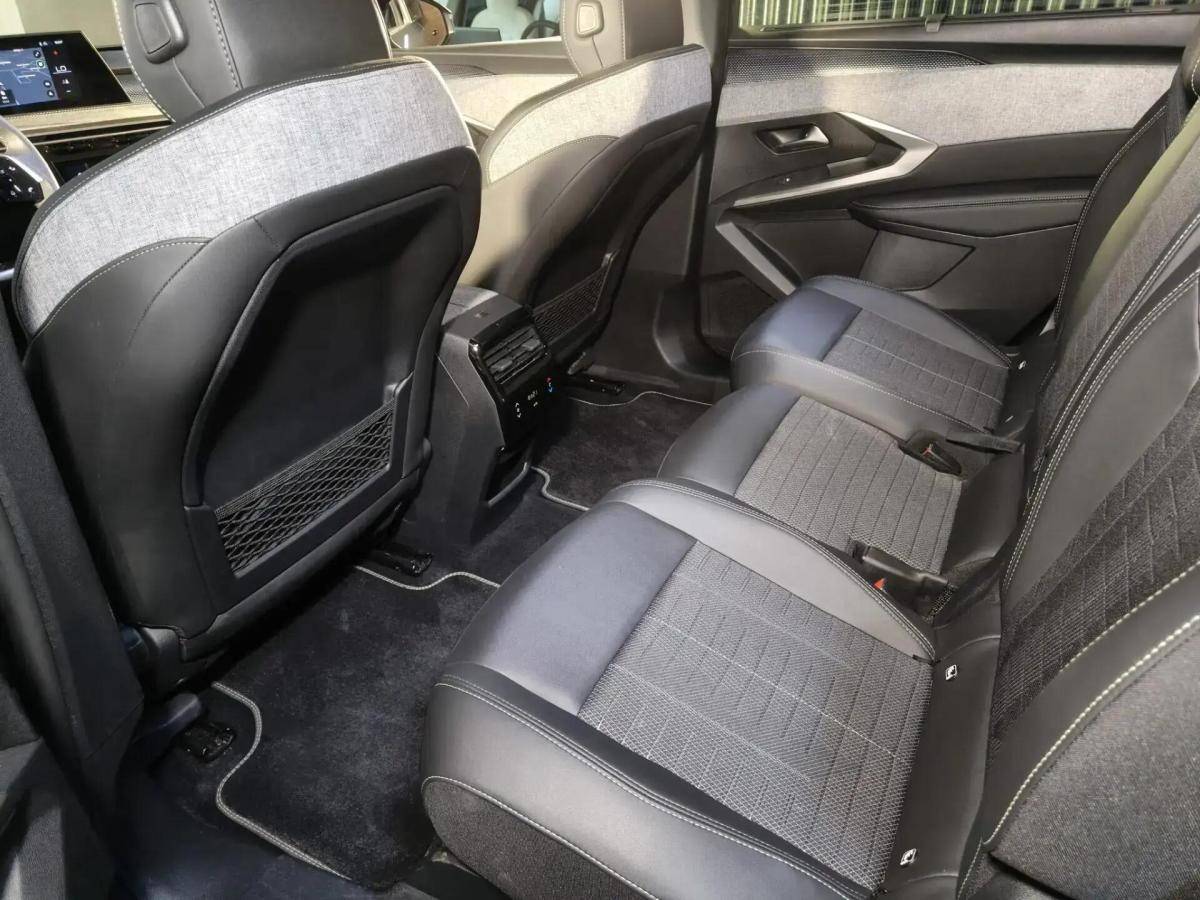 peugeot-5008-2025-eletrico-0cc