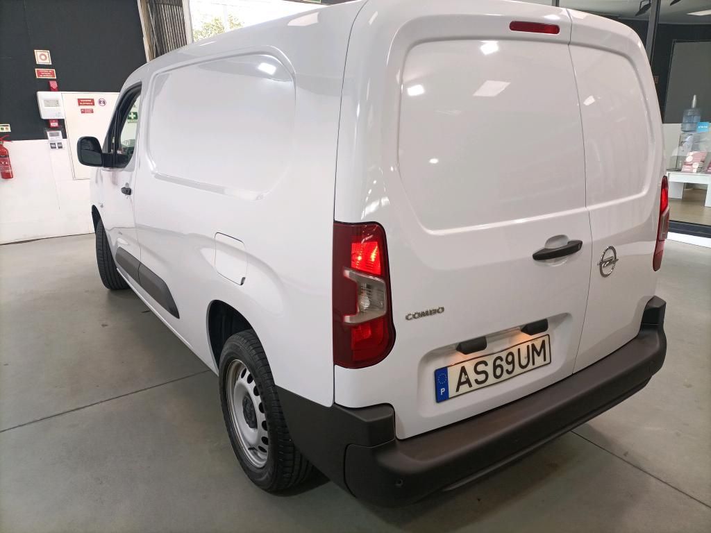 opel-combo-2022-diesel-1500cc