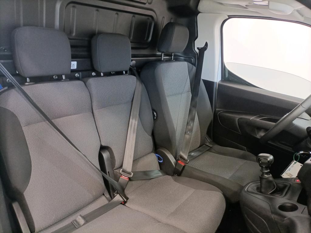 opel-combo-2022-diesel-1500cc