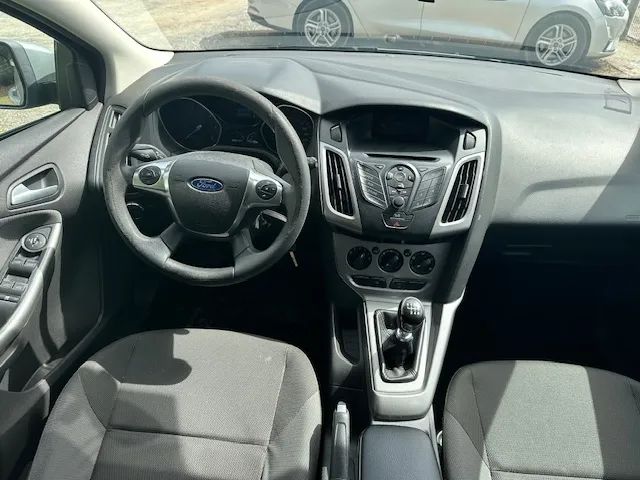 ford-focus-sw-2013-diesel-1560cc