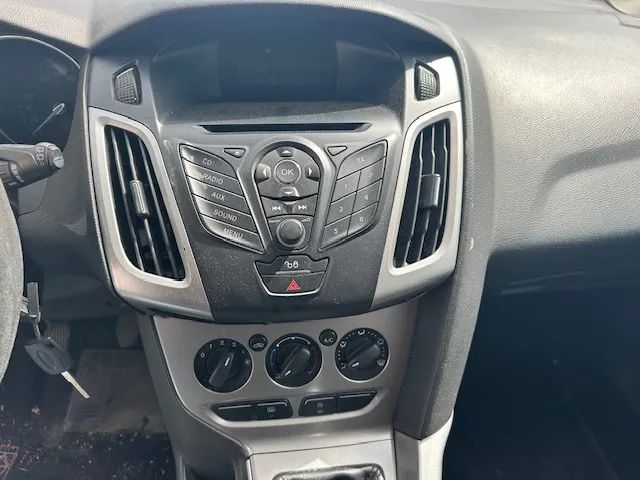 ford-focus-sw-2013-diesel-1560cc