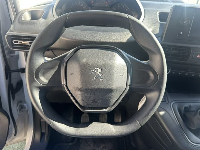 peugeot-partner-2023-diesel-1500cc