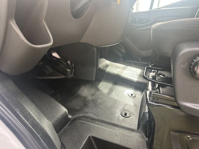 ford-transit-2022-diesel-2000cc