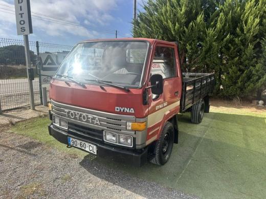 toyota-dyna-1993-diesel-2779cc