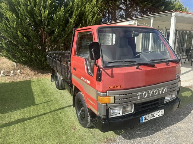toyota-dyna-1993-diesel-2779cc