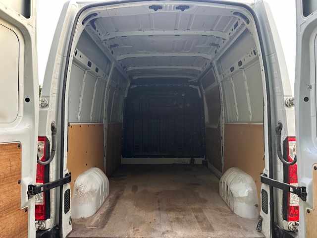 renault-master-2-3-dci-2017-diesel-2298cc