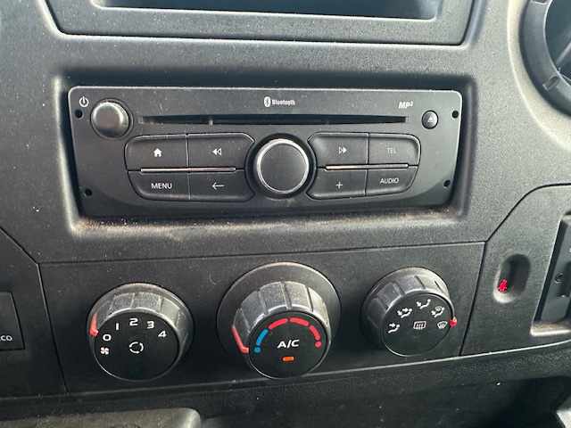 renault-master-2-3-dci-2017-diesel-2298cc