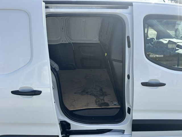 opel-combo-2023-diesel-1500cc