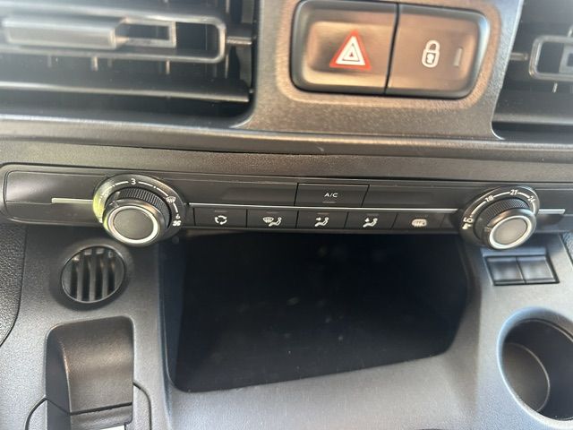 opel-combo-2023-diesel-1500cc