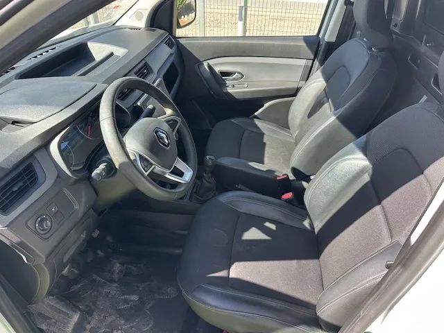 renault-kangoo-2021-diesel-1500cc