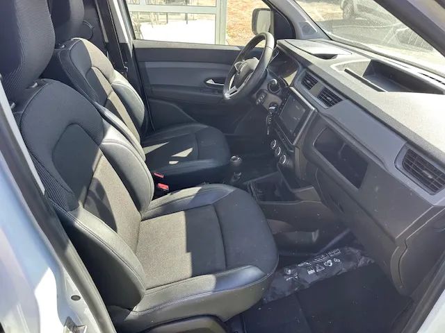renault-kangoo-2021-diesel-1500cc