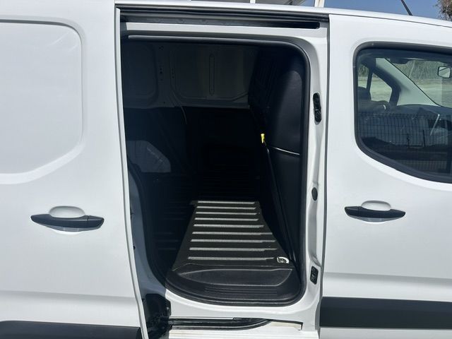 toyota-proace-2023-diesel-1500cc