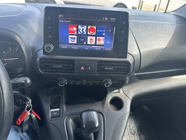 toyota-proace-2023-diesel-1500cc