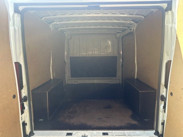 peugeot-boxer-2020-diesel-2200cc