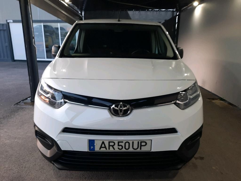toyota-proace-2022-diesel-1500cc