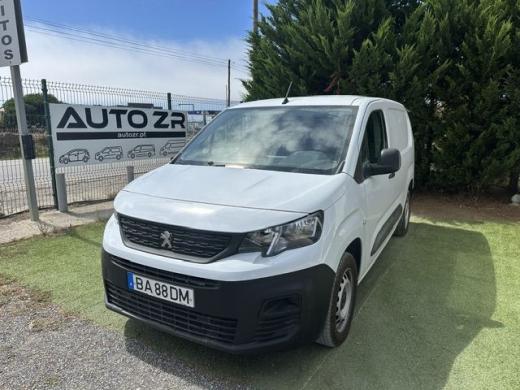 peugeot-partner-2023-diesel-1500cc