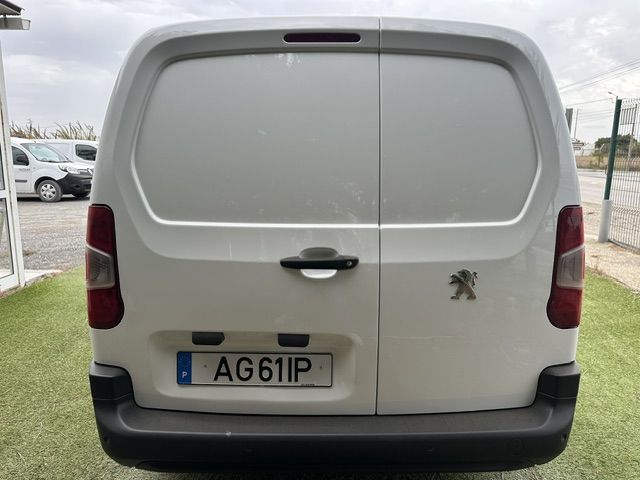 peugeot-partner-2021-diesel-1500cc