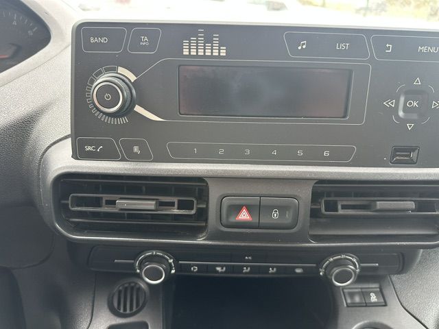 peugeot-partner-2021-diesel-1500cc
