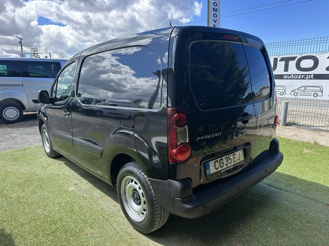 peugeot-partner-2018-diesel-1600cc