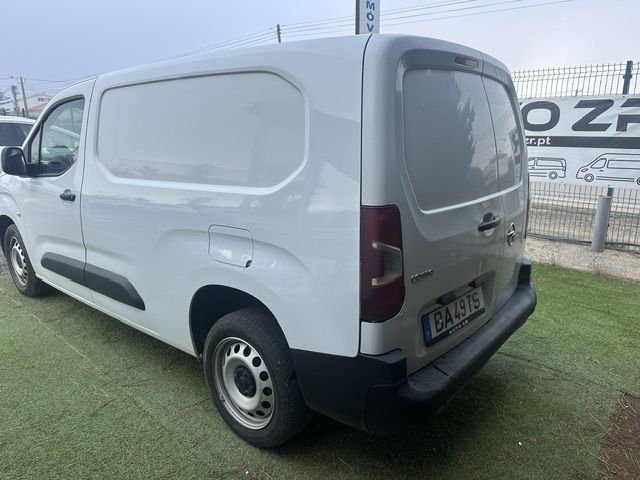 opel-combo-2023-diesel-1500cc