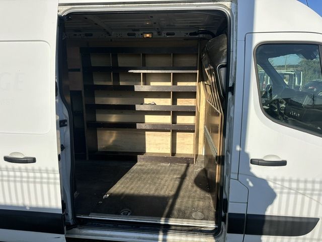 renault-master-2021-diesel-2300cc