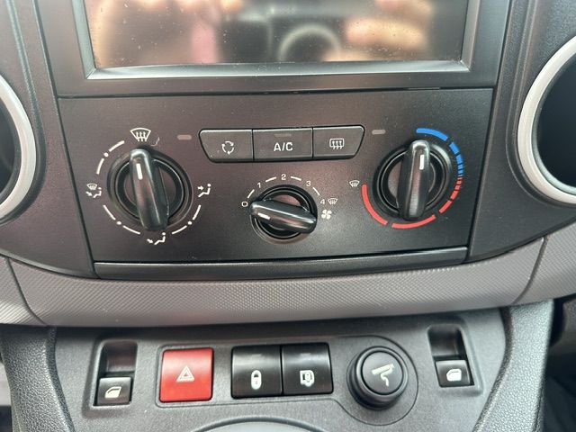 peugeot-partner-2018-diesel-1600cc