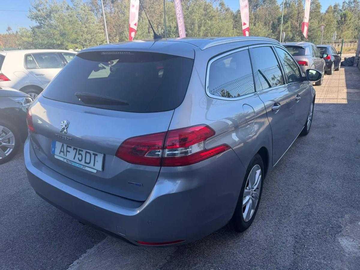 peugeot-308-sw-2015-diesel-1560cc