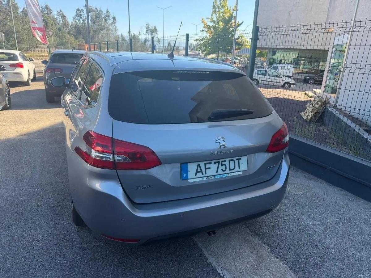 peugeot-308-sw-2015-diesel-1560cc